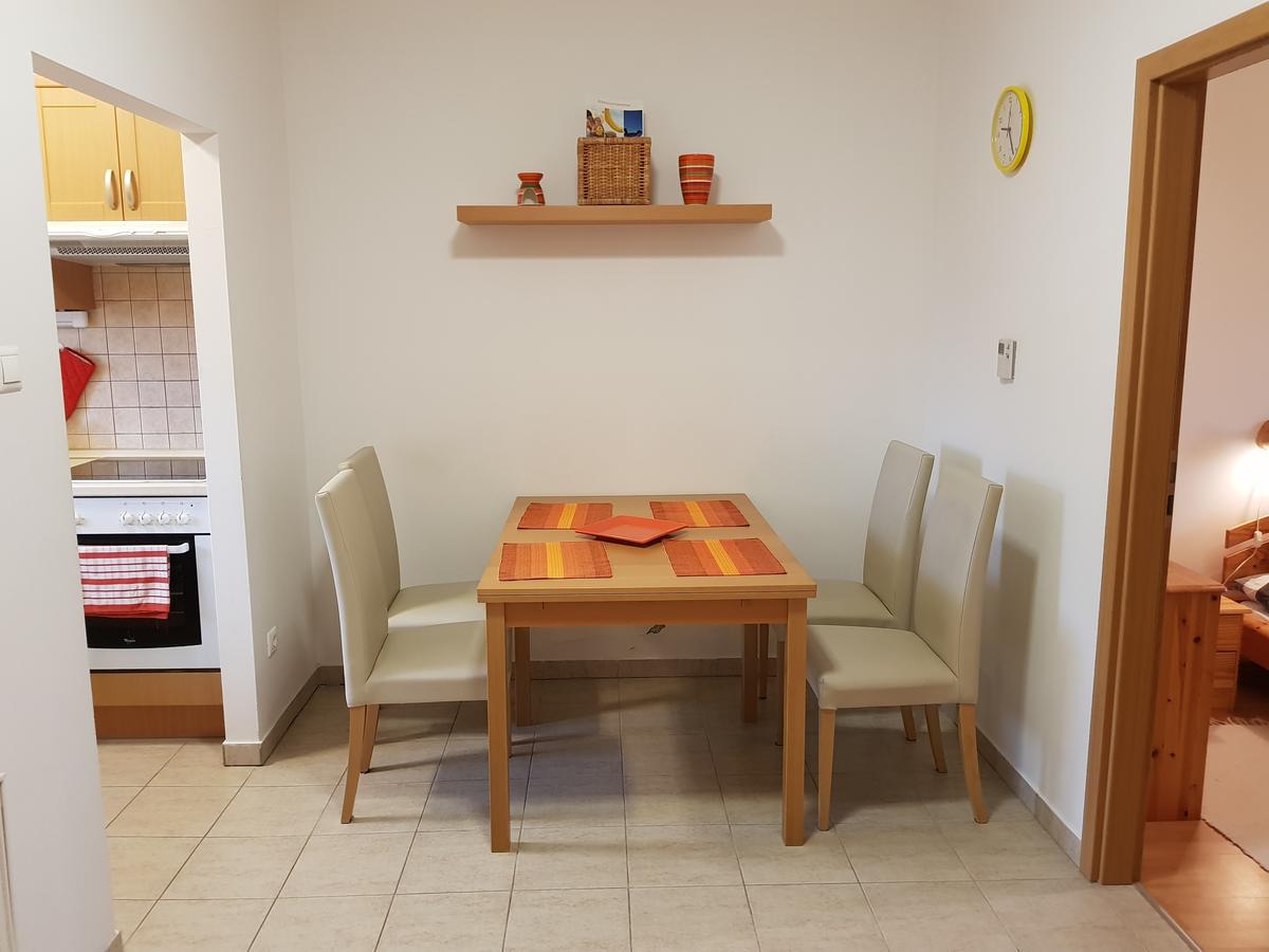 Meszaros Apartman Бюк Экстерьер фото